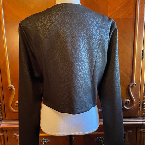 Beautiful "Miss Tina" Bolero - Picture 3 of 4